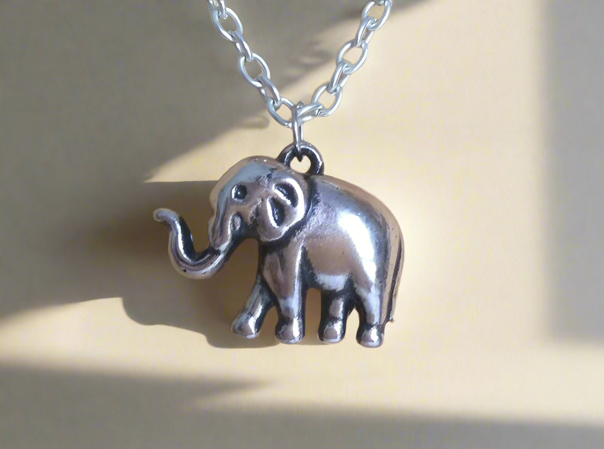 colgante elefante de la suerte