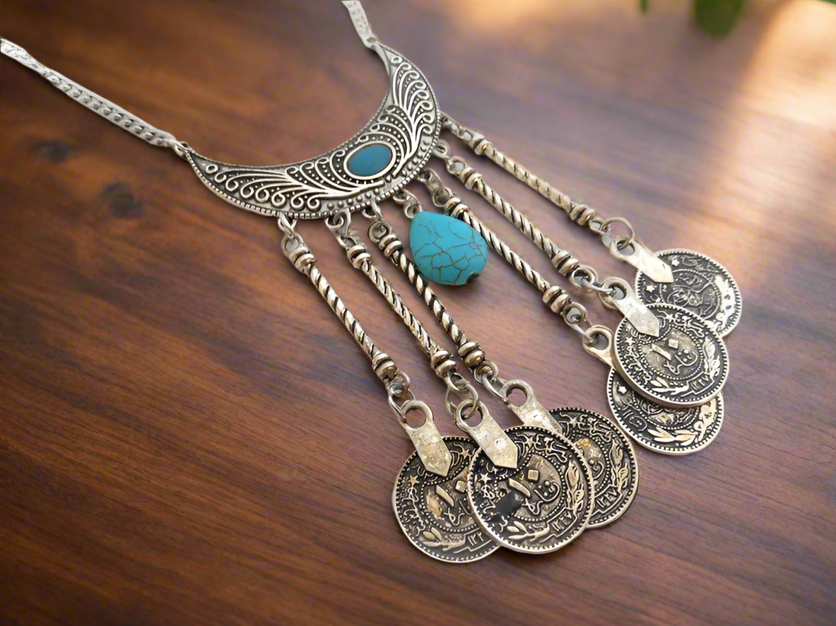 collar boho