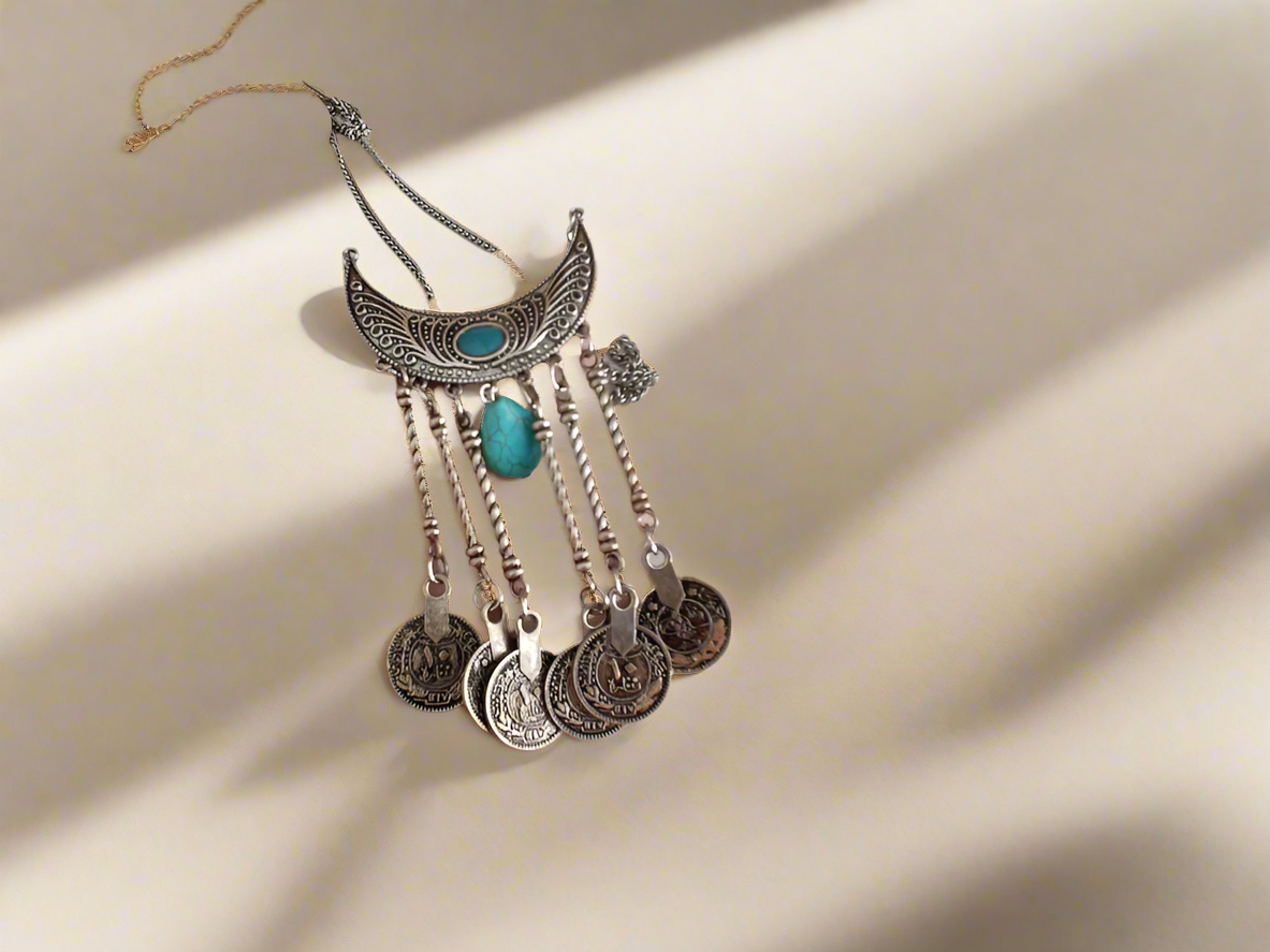 collar boho
