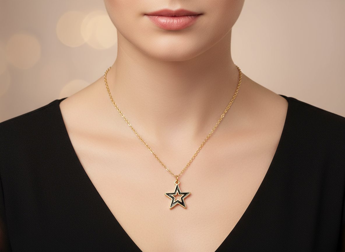 Collar con colgante estrella dorada y negra