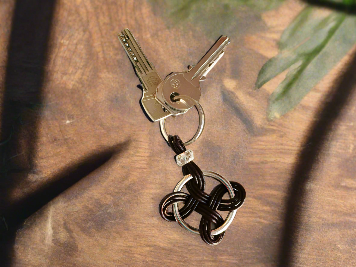 llavero nudo de las brujas