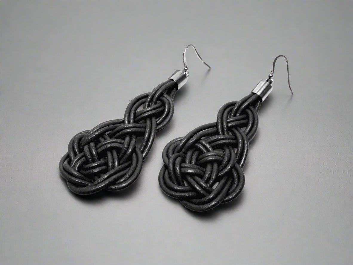 pendientes cuero con nudos