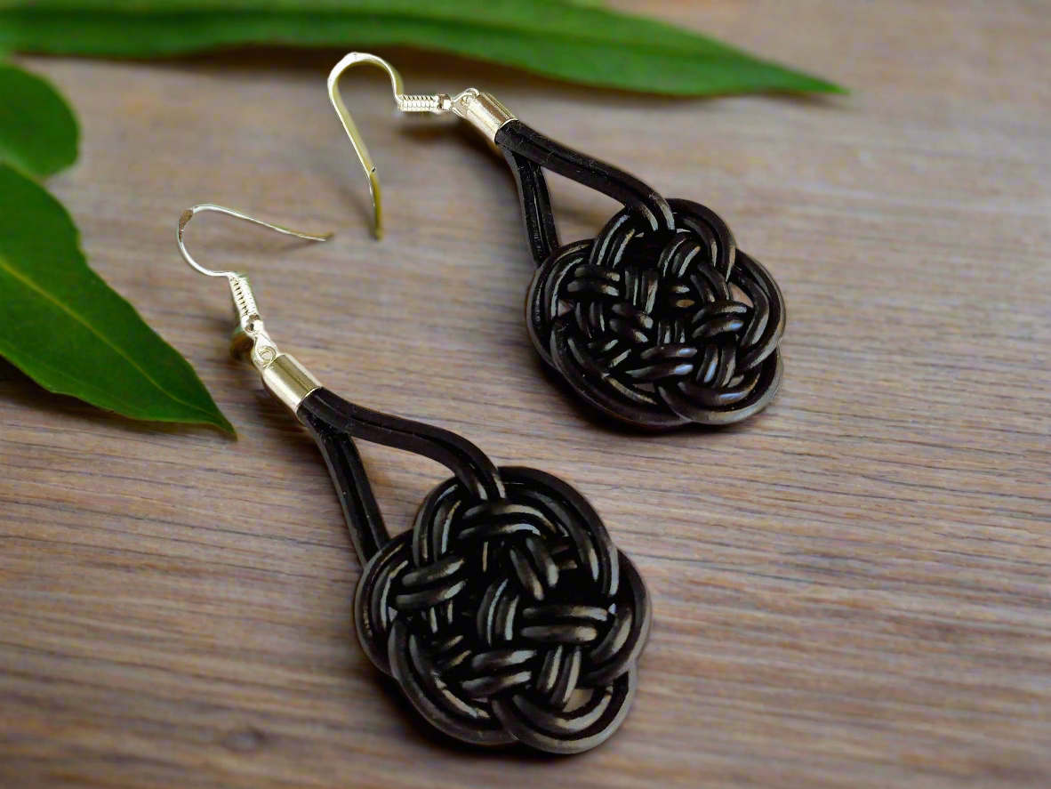 pendientes nudo amor eterno