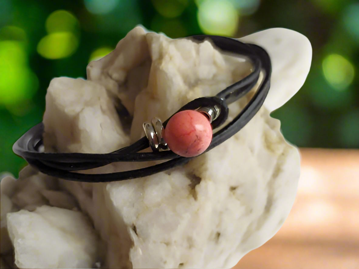 pulsera cuero y coral