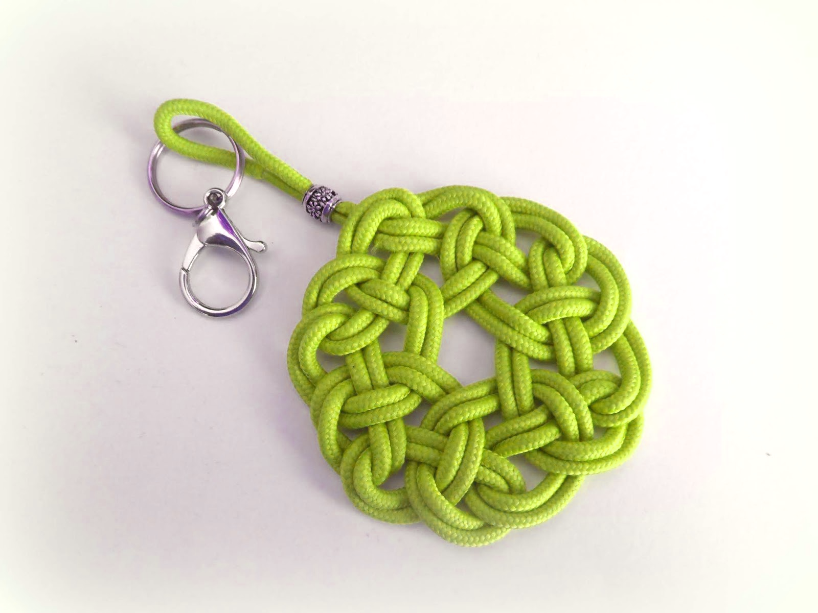 llavero colgante de bolso con mandal celta