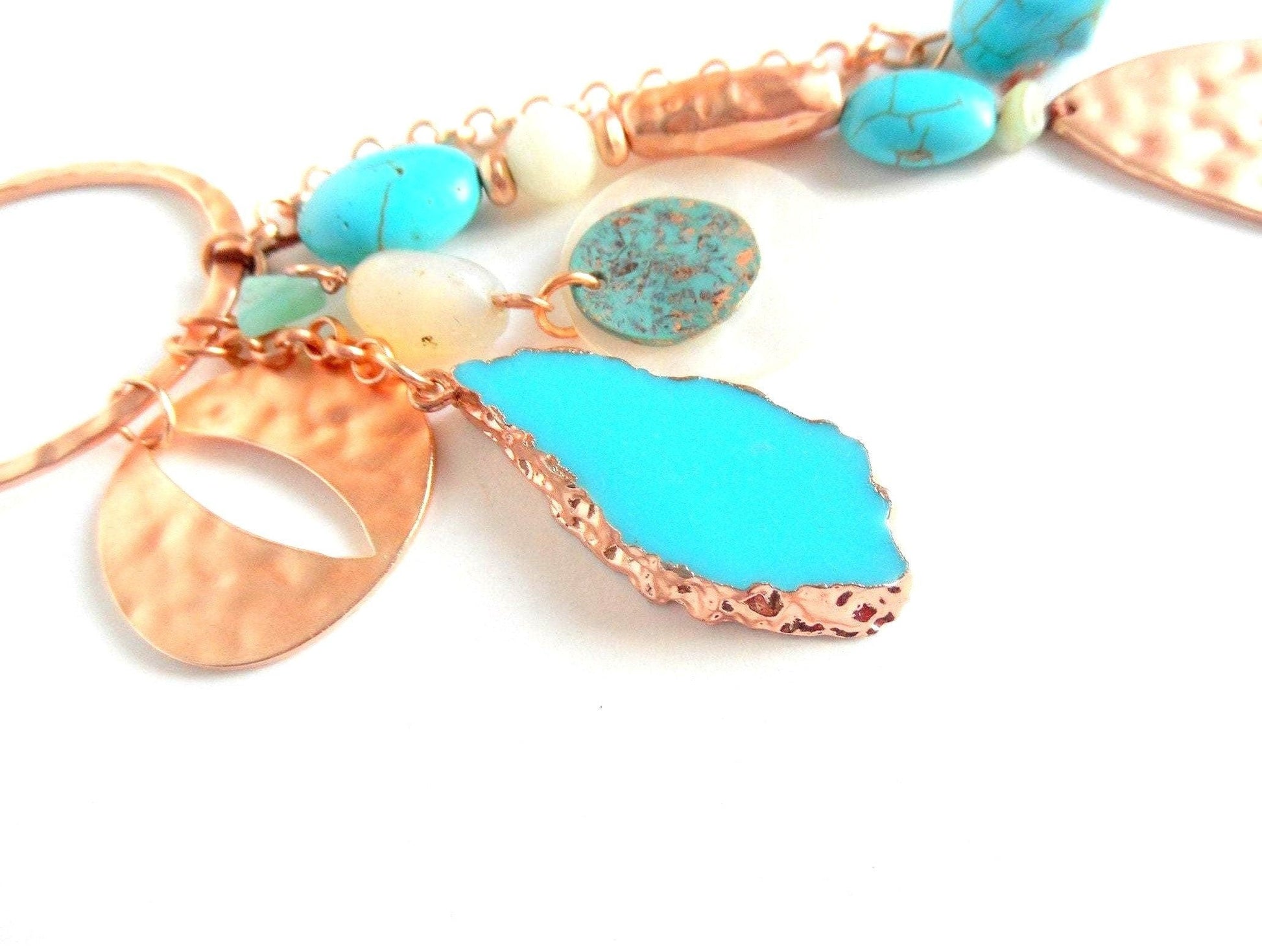 Collar de cuero bohemio Raquel Jiménez Artesanía