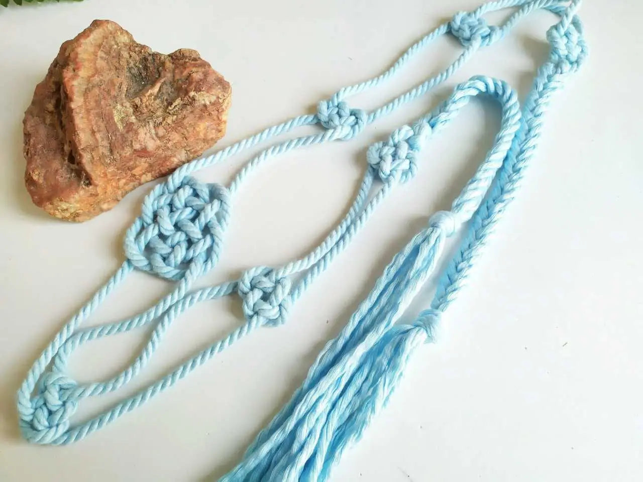 handfasting cord. Cordón rito unión de manos para bodas . Raquel Jiménez Artesanía