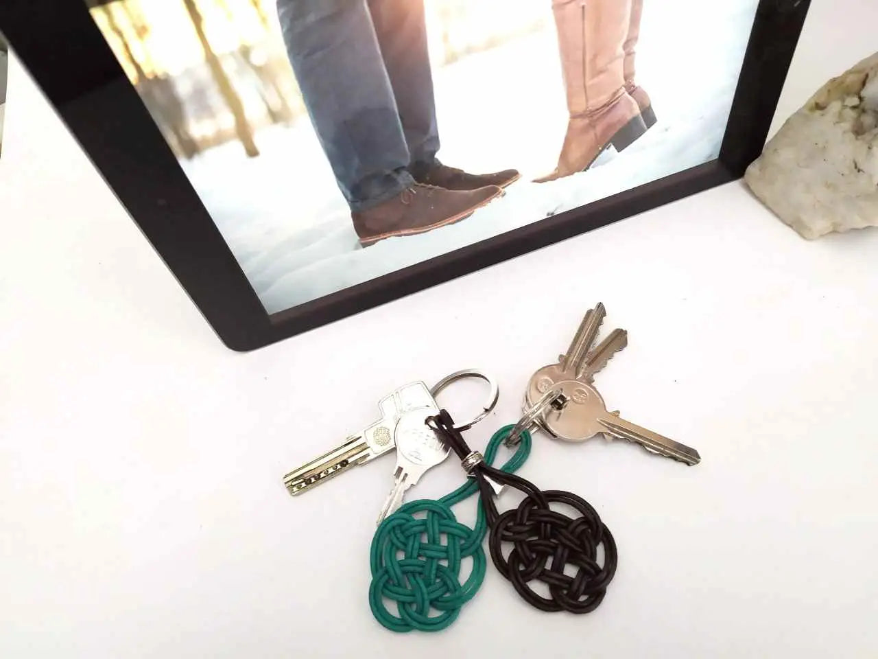 llavero nudo celta del amor eterno. Raquel Jimenez Artesanía