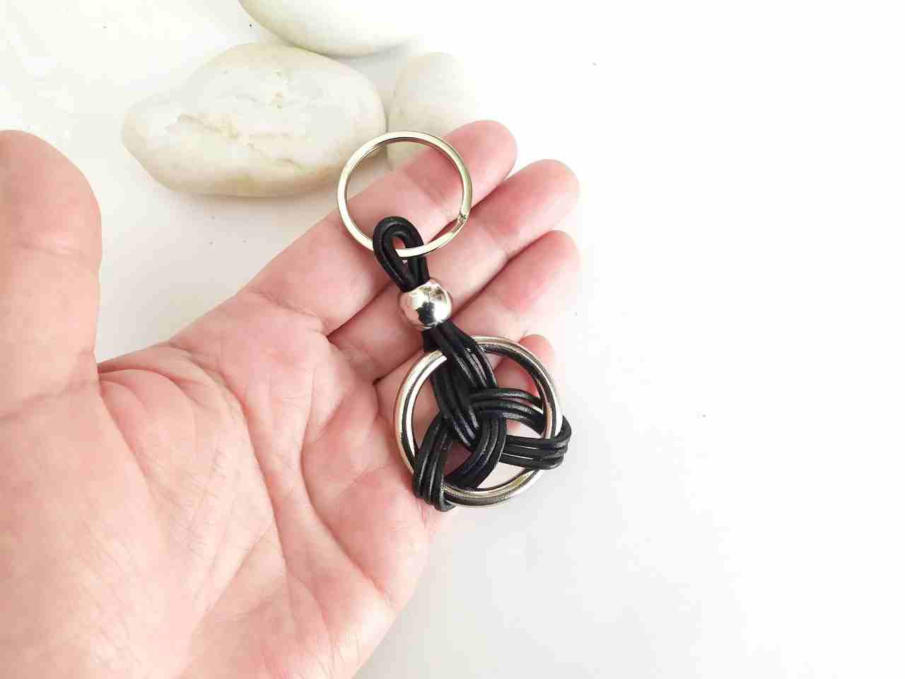 llavero símbolo celta . Raquel Jimenez Artesania