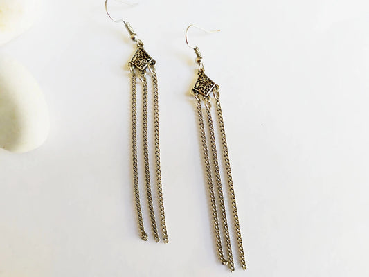 Pendientes estilo celta con cadenas Raquel Jiménez Artesanía