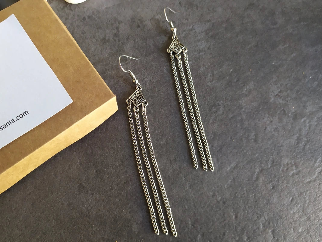 Pendientes estilo celta con cadenas Raquel Jiménez Artesanía