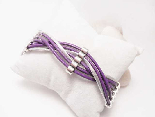 pulsera cuero trenzado morado