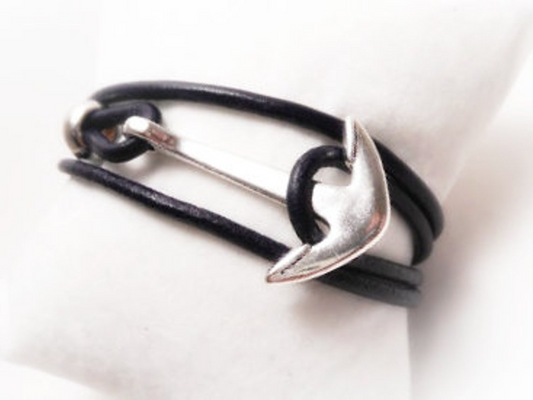 pulsera cuero con ancla