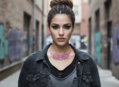 Collar de cuero rosa para mujer con nudos estilo contemporáneo