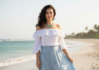 Collar con nudos de cuero trenzados a mano