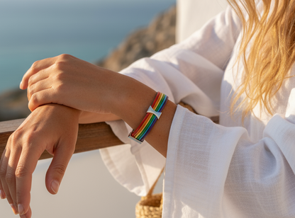 Pulsera arco iris de cuero con cierre magnético 