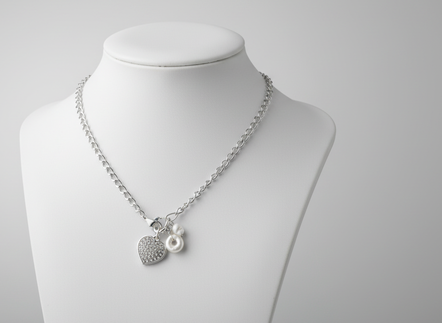 romantic bracelet with heart