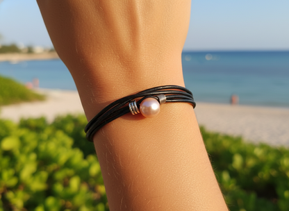 Pulsera cuero y perla rosa