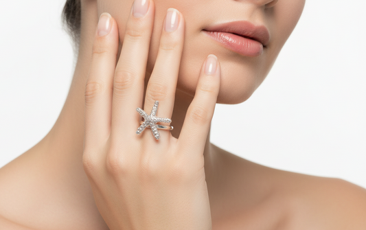 anillo ajustable con estrella de mar