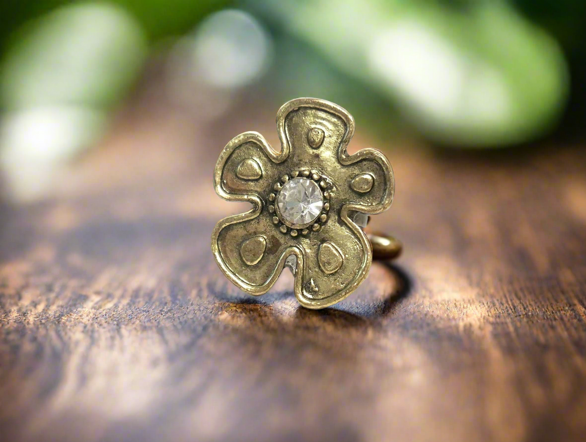 Anillo flor estilo hippie