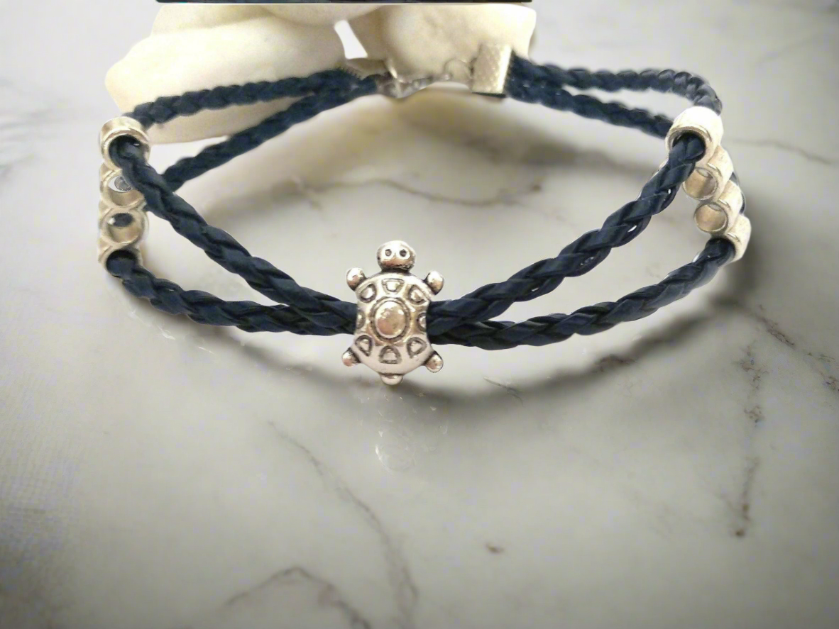 Bracelet en cuir tressé bleu tortue Good Luck