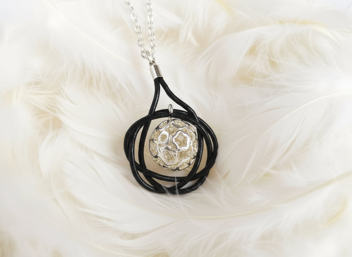Collier pendentif Angel caller avec cercle de vie