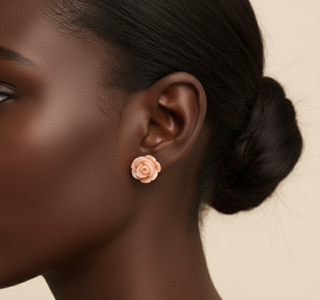 pendientes de botón con forma de delicadas rosas