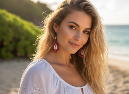 pendientes cuero y caracolas