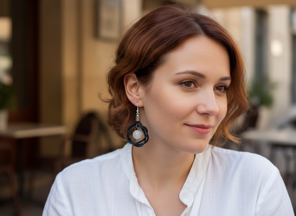 pendientes cuero y agata blanca