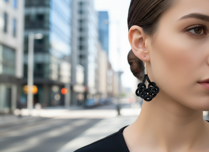 Pendientes de cuero nudo marinero azul