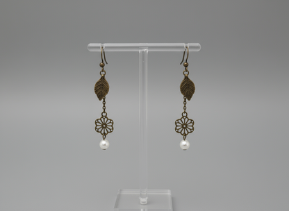 Pendientes bohemios y románticos vintage.