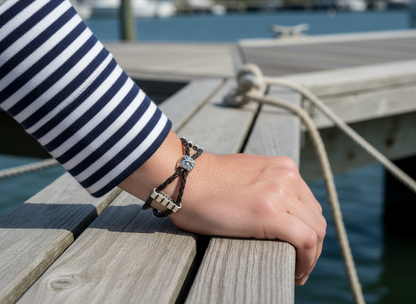 Pulsera de cuero trenzado con búho de la suerte