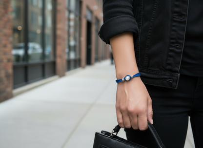 Bracelet double en cuir noir avec perle blanche