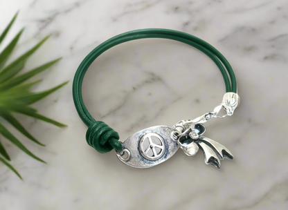 Bracelet bohème en cuir avec symbole de paix