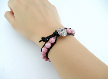 Pulsera cuero estilo chan luu con bolas  rodonita.