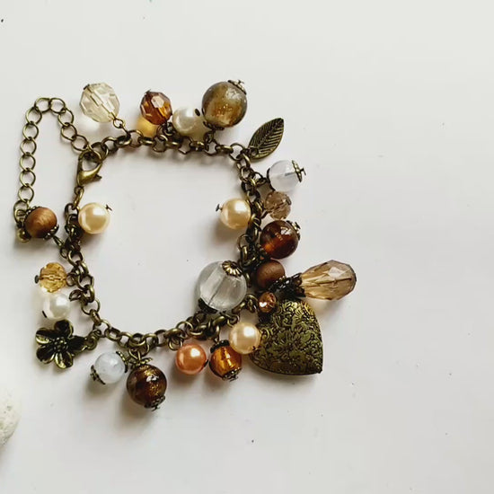 pulsera vintage estilo boho. Raquel Jimenez Artesanía