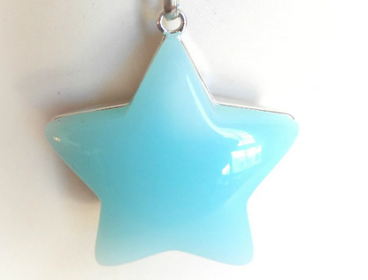 étoile bleue et argentée