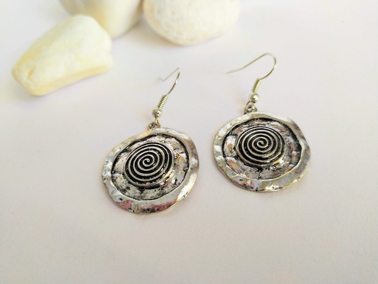 Pendientes acero con espiral celta