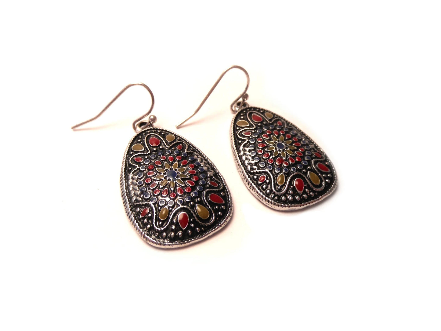 pendientes boho lágrima azul . Raquel Jiménez Artesanía